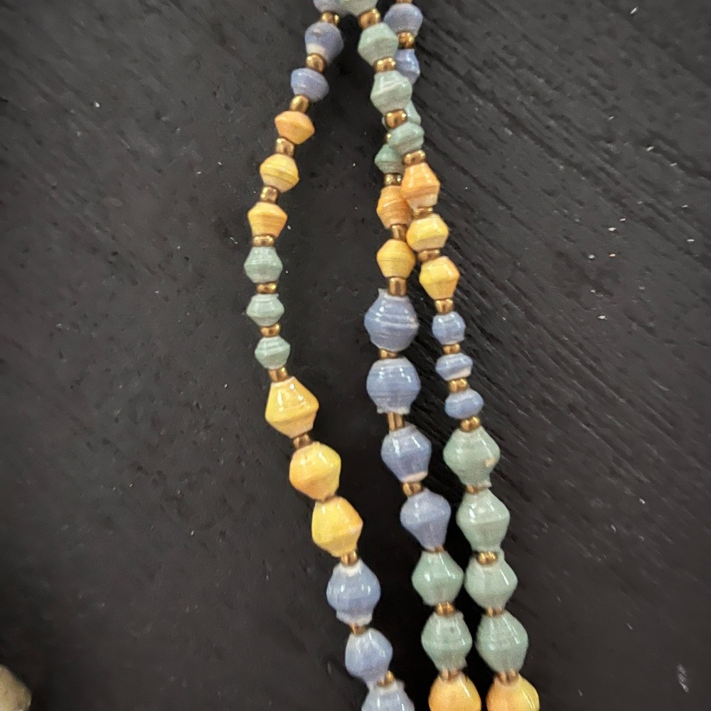31 bits chunky multiple layer beaded handmade necklace - Picture 3 of 3
